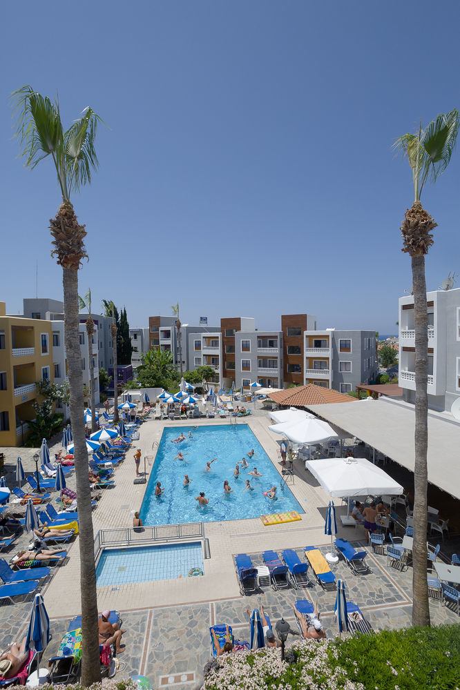 Kefalos - Damon Hotel Apartments Paphos Exterior photo