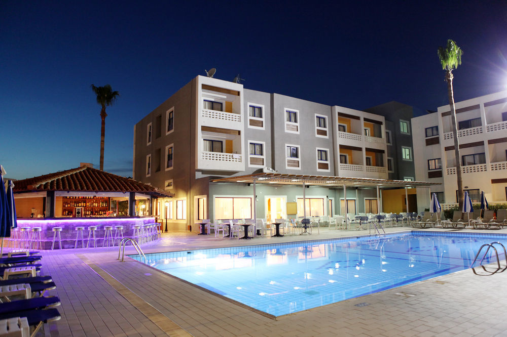 Kefalos - Damon Hotel Apartments Paphos Exterior photo